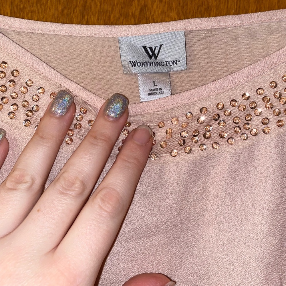 Pink blouse - Picture 2 of 5